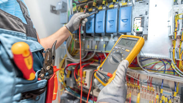 Best Affordable Emergency Electrician  in Wayne City, IL